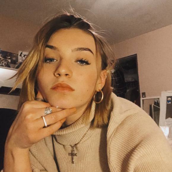 Meet your Posher, Charlie - Picture 1 of 1